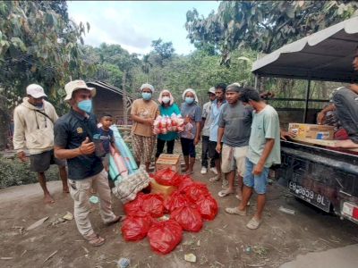 Bantuan EWINDO untuk Para Petani yang Terdampak Bencana Erupsi Gunung Lewotobi Laki Laki